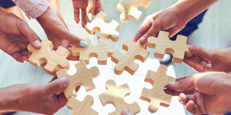 What can you measure with employee engagement surveys?